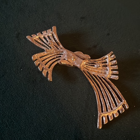 Large Broach - Picture 2 of 2